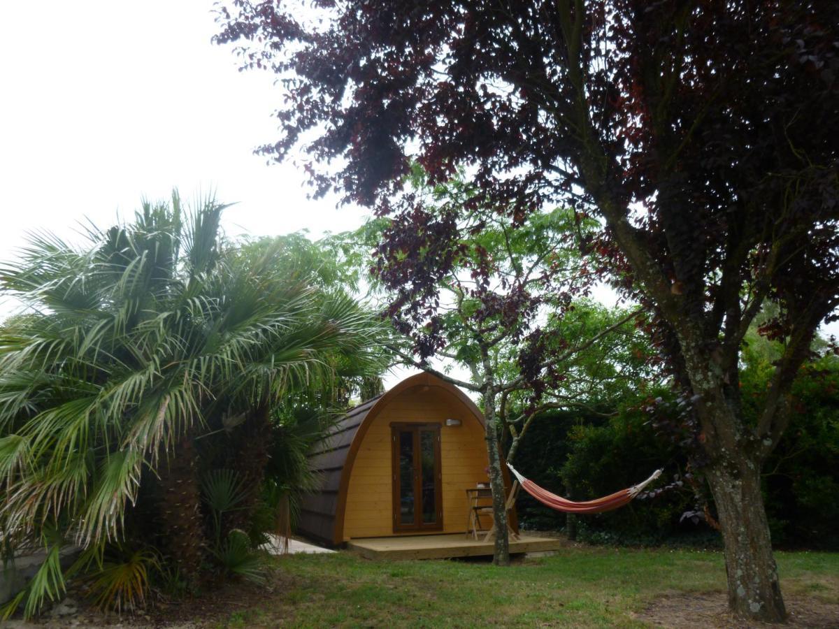 L'Eden Naturiste Spas Challans Exteriör bild