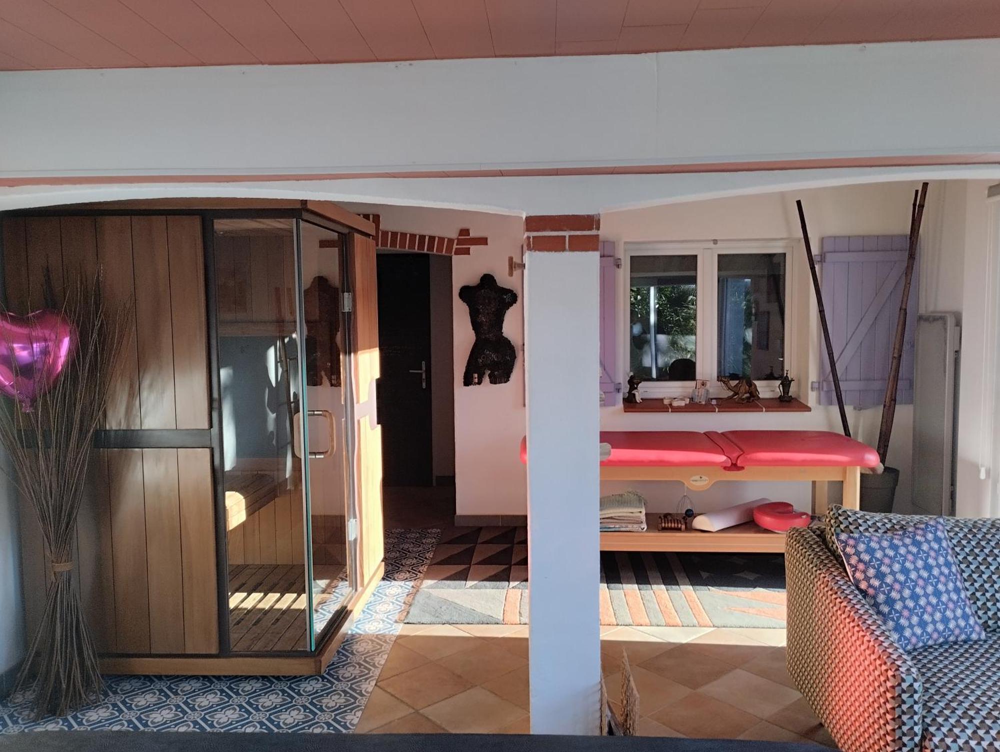 L'Eden Naturiste Spas Challans Exteriör bild