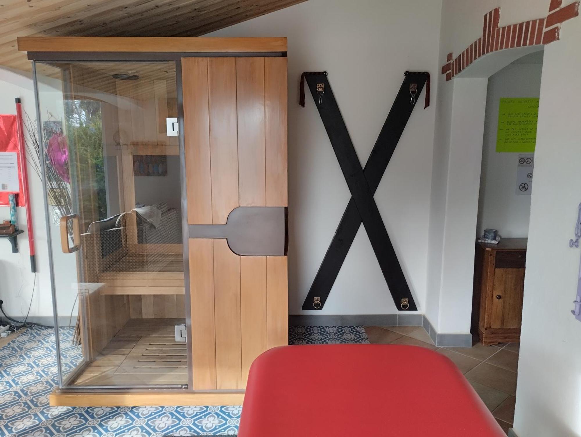 L'Eden Naturiste Spas Challans Exteriör bild
